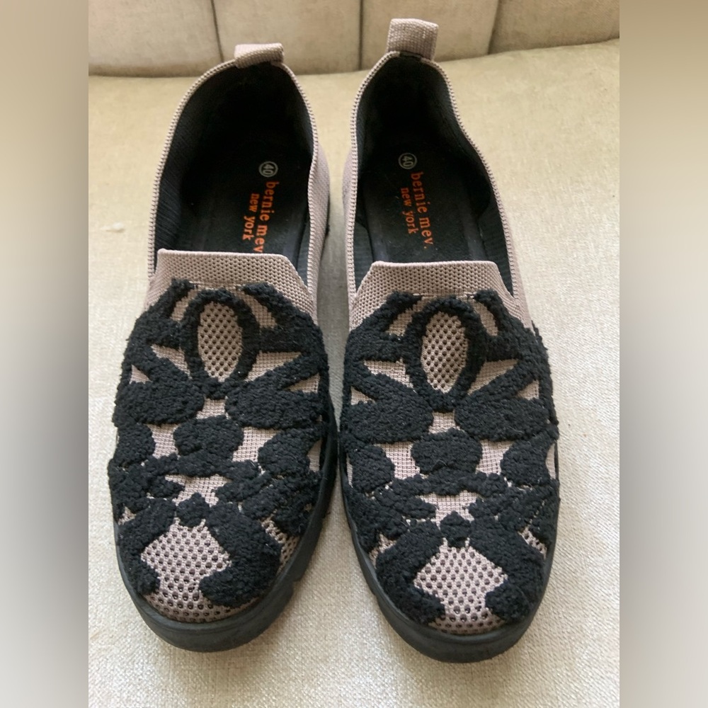 bernie mev. Taupe Slip-On Flats with Black Crochet Appliqué